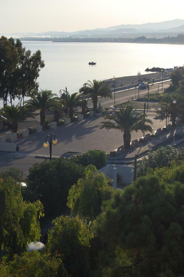 Golfo Di Tindari Apartments Falcone Eksteriør billede
