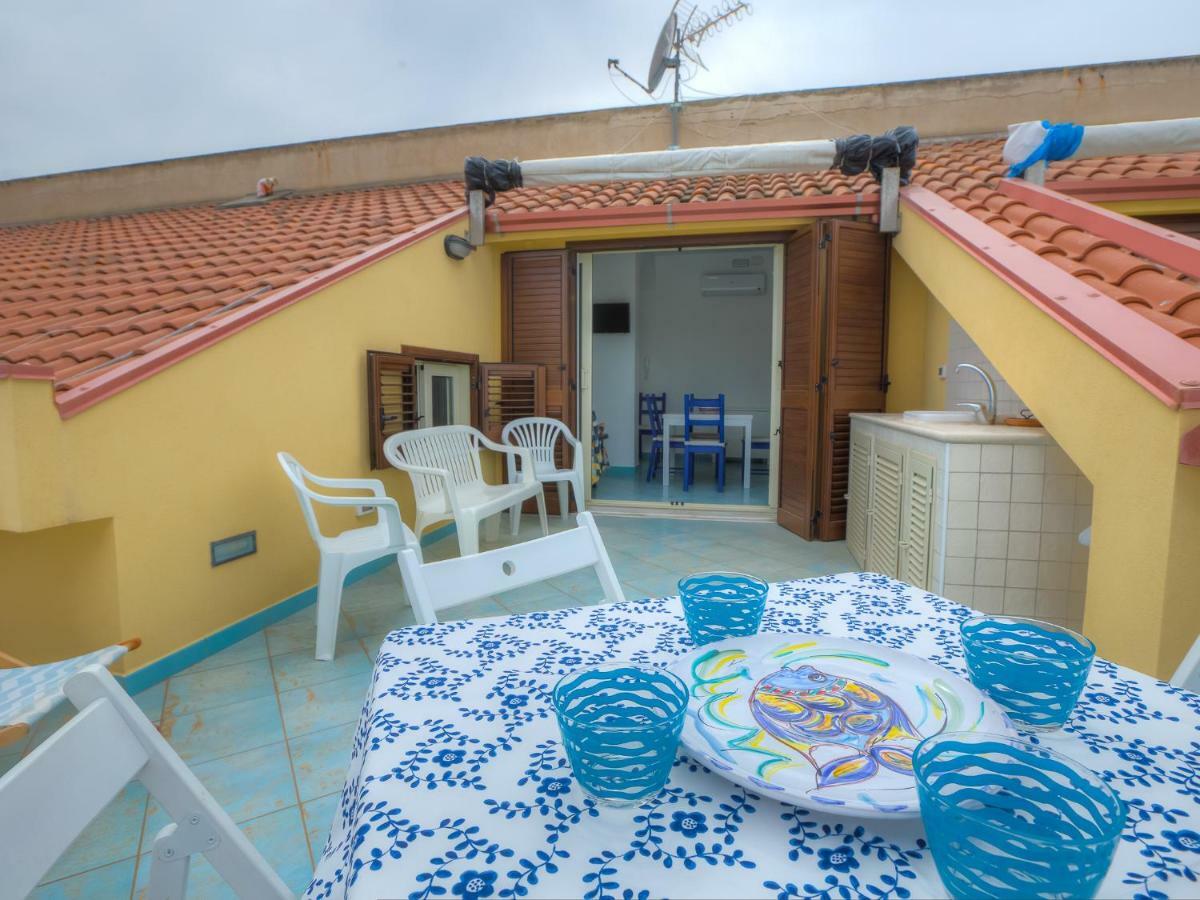 Golfo Di Tindari Apartments Falcone Eksteriør billede