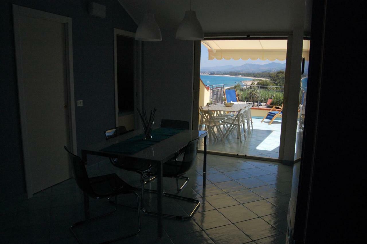 Golfo Di Tindari Apartments Falcone Eksteriør billede
